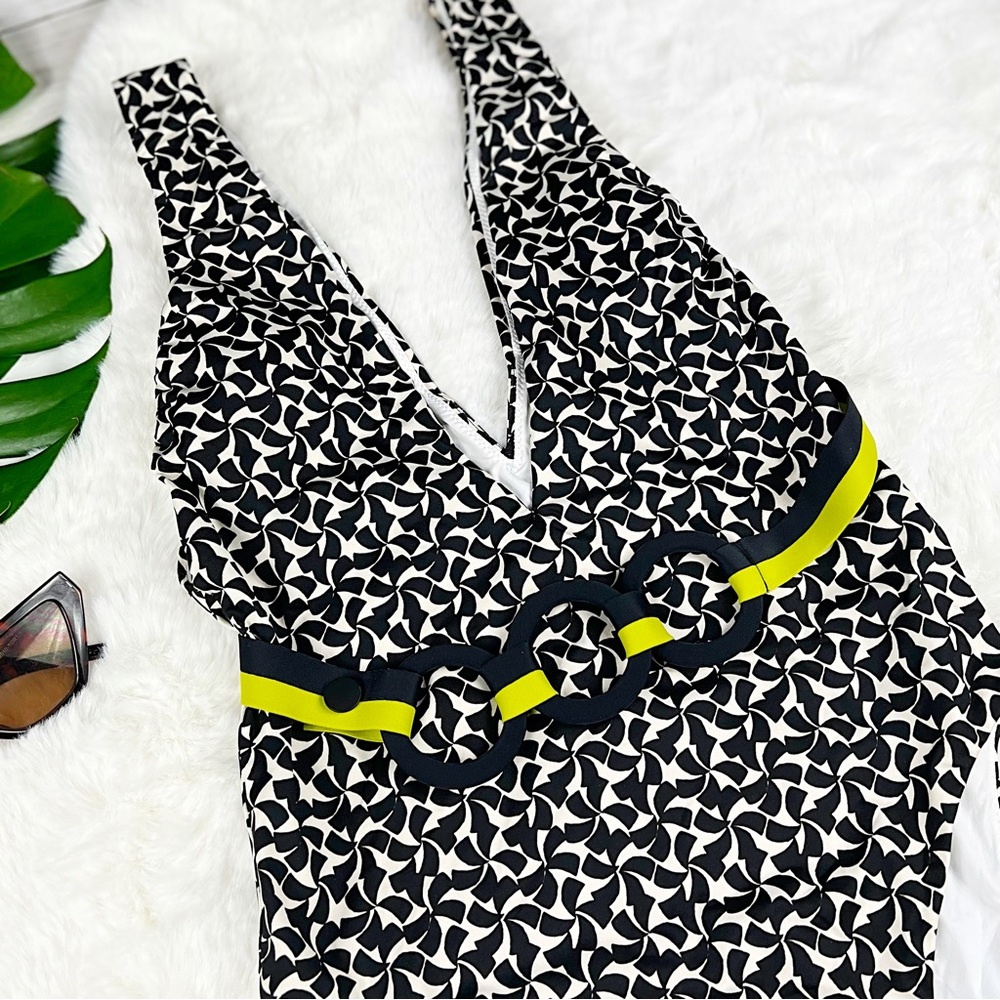 NEW Sz Medium La Perla Black White Printed Summer Winds Plunge One Piece Bikini - Picture 3 of 9